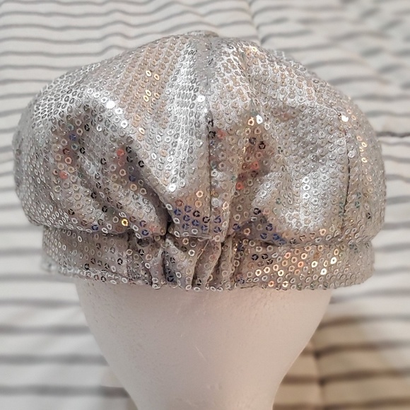Sequined Cap - Picture 2 of 5